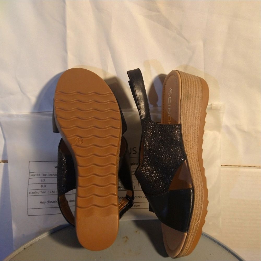 Black Open Toe Sandal - Size 8